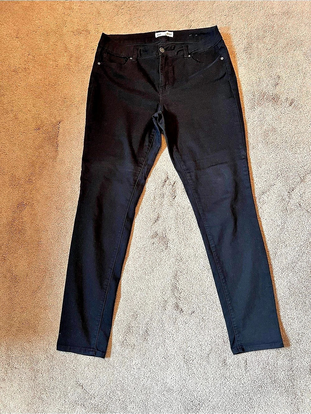 ARTISAN NY Skinny Jeans in Black size 12